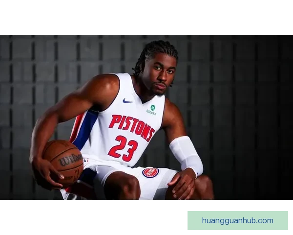 活塞主帅谈艾维：深知他经历的不易 NBA是职业体育中最包容的环境之一