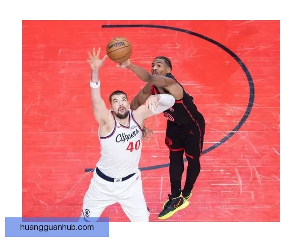 快船大胜猛龙小卡27分带队连胜49场20+ 马瑟林23分加兰24分高光表现 快船大胜猛龙小卡27分带队连胜49场20+ 马瑟林23分加兰24分高光表现